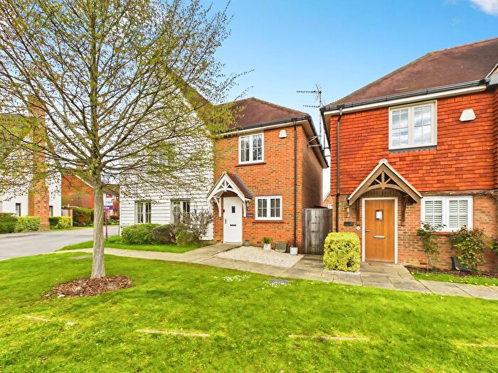 2 Bedroom Semi Detached House For Sale In Willow Place, Barns Green, RH13