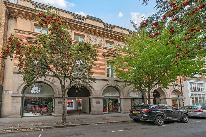 1 Bedroom Flat For Sale In Britton Street, Clerkenwell, London, EC1M