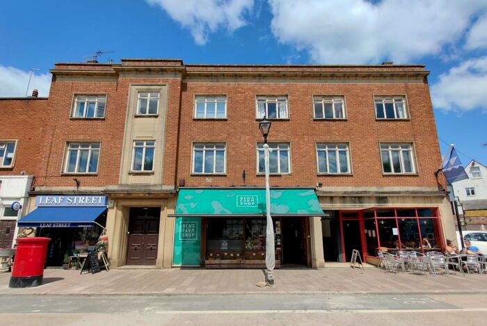 3 Bedroom Flat To Rent In Magdalen Road, St. Leonards, Exeter, EX2