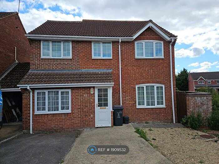 4 Bedroom Detached House To Rent In Webbs Wood, Swindon, SN5