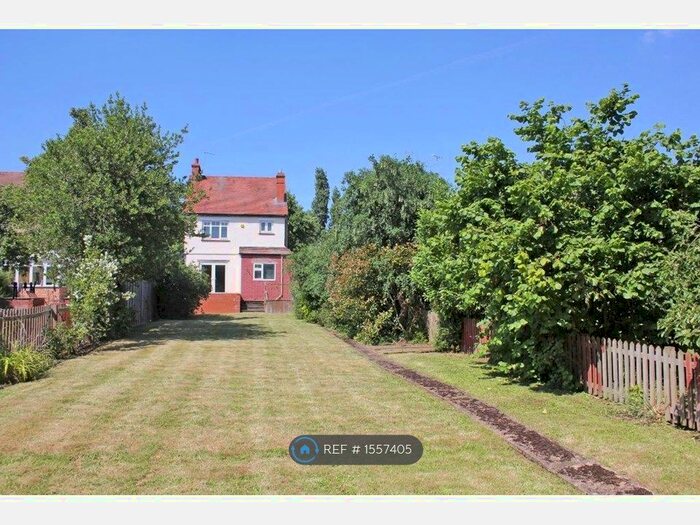 3 Bedroom Detached House To Rent In Eaton Avenue, Bletchley, Milton Keynes, MK2