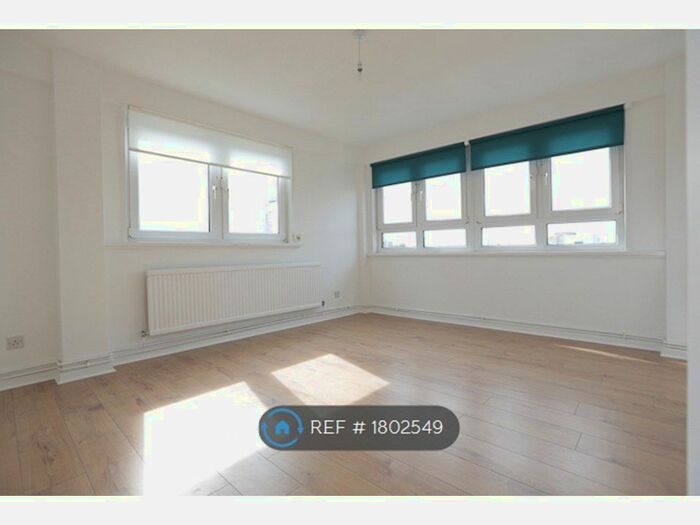 1 Bedroom Flat To Rent In Tuscan House, London, E2