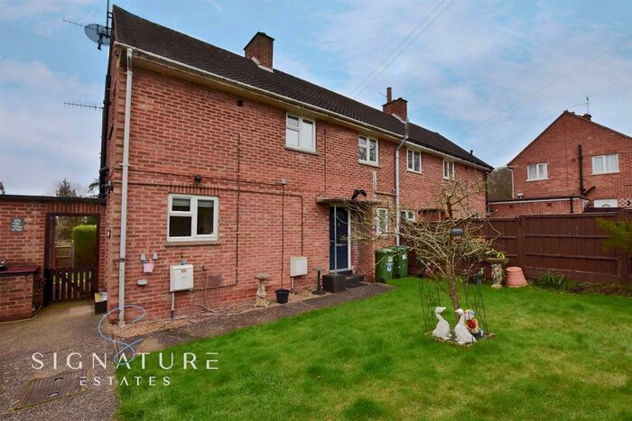 1 Bedroom Flat To Rent In Havelock Road, Kings Langley, WD4