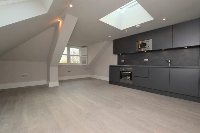 1 Bedroom Flat To Rent In Bromley Common Bromley, BR2