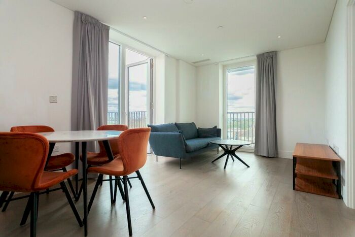 1 Bedroom Flat To Rent In Gartons Way, London, SW11