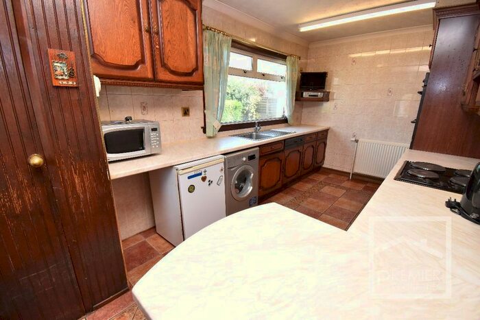2 Bedroom Bungalow For Sale In Kylepark Drive, Uddingston, Glasgow, G71