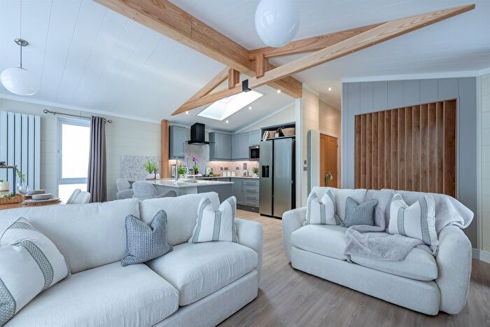 2 Bedroom Lodge For Sale In Lower Chatley Lake, Lower Chatley Farm, Bath, BA2