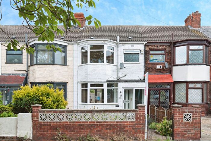 3 Bedroom Terraced House For Sale In Sutton Road, Hull, HU7