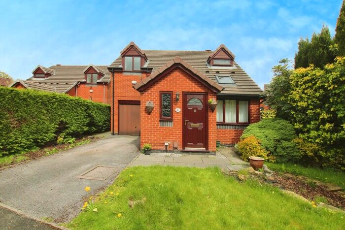 3 Bedroom Detached House To Rent In Avoncliff Close, Bolton, Greater Manchester, BL1