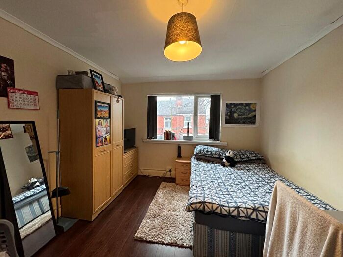 3 Bedroom Terraced House To Rent In Allington Avenue, Nottingham, Nottinghamshire, NG7