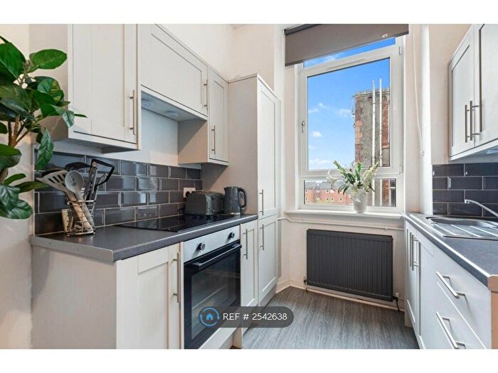 2 Bedroom Flat To Rent In Succoth Street, Glasgow, G13