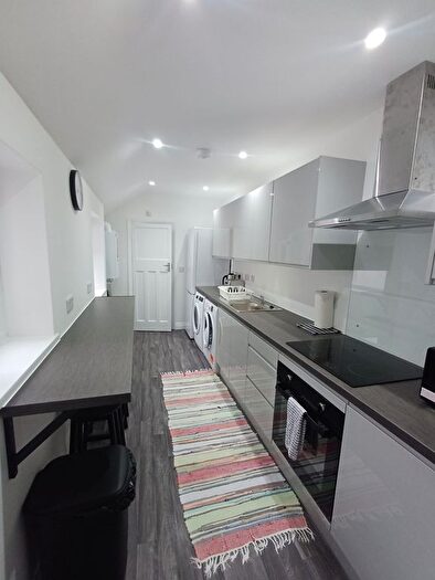 4 Bedroom Terraced House To Rent In Percy Street, Middlesbrough, TS1