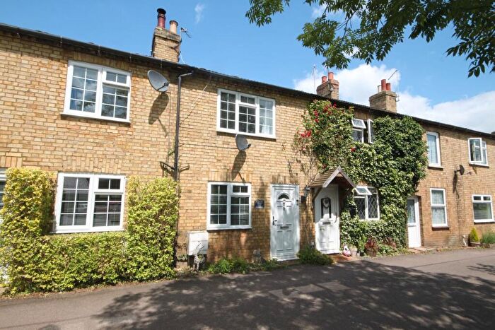 3 Bedroom Terraced House To Rent In Hoo Road, Meppershall, SG17