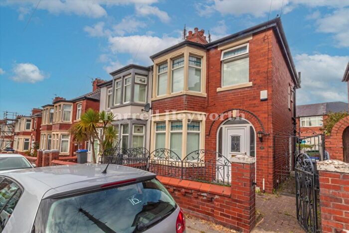 3 Bedroom Semi-Detached House For Sale In Auburn Grove, Blackpool, FY1