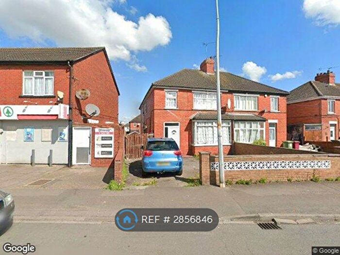 4 Bedroom Semi-Detached House To Rent In Cottage Beck Road, Scunthorpe, DN16