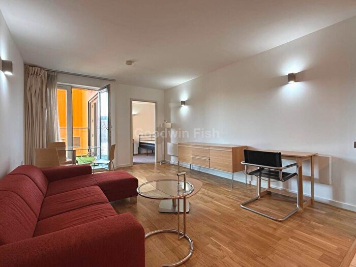 2 Bedroom Apartment To Rent In Skyline Central, Goulden Street, Manchester, M4