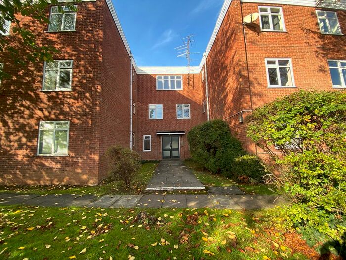 1 Bedroom Flat To Rent In Rainbow Hill, WR3