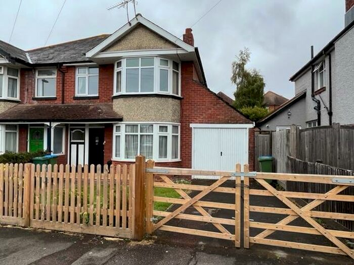 1 Bedroom Maisonette To Rent In Dawlish Avenue, Southampton, SO15