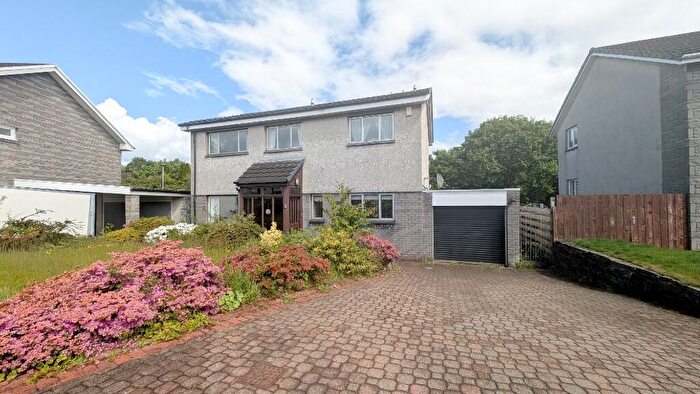 3 Bedroom Detached House For Sale In Locksley Road, G67