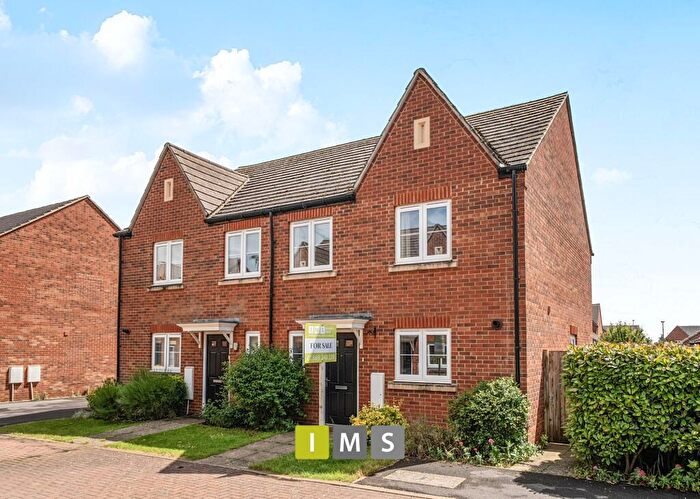 4 Bedroom Semi-Detached House For Sale In Broad Way, Upper Heyford, OX25