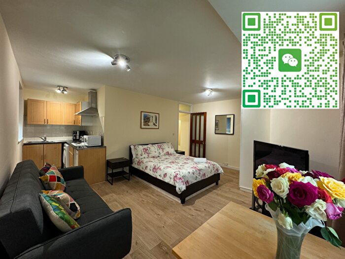 Studio To Rent In Cromwell Road, London, SW5