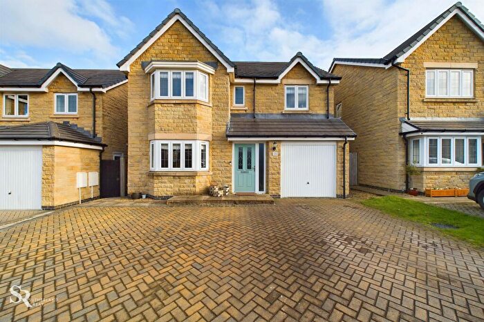 4 Bedroom Detached House For Sale In Eley Way, Chapel-En-Le-Frith, SK23