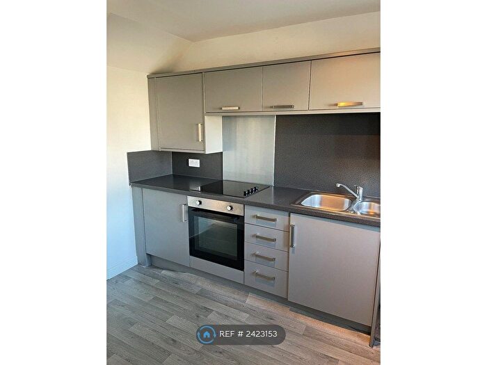 3 Bedroom Terraced House To Rent In Droverhall Avenue, Crossgates, Cowdenbeath, KY4