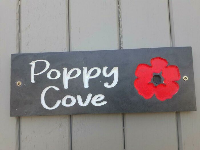 2 Bedroom Chalet To Rent In Poppy Cove, EX39