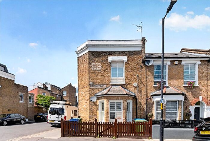 3 Bedroom End Of Terrace House For Sale In Landells Road, East Dulwich, London, SE22