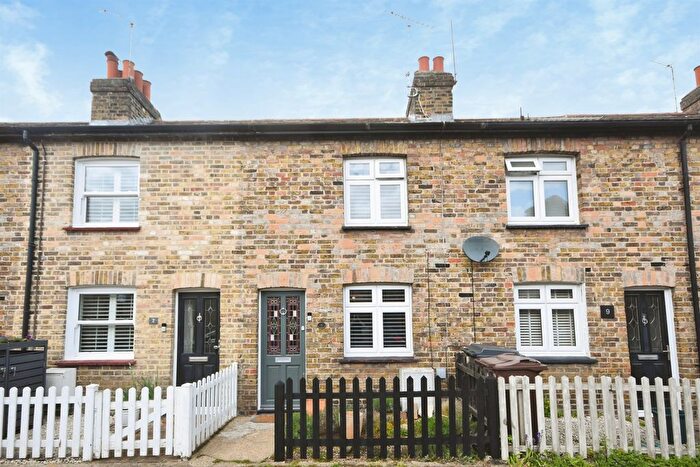 2 Bedroom Terraced House For Sale In Townfield Street, Chelmsford, CM1