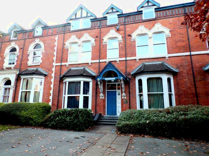 2 Bedroom Flat To Rent In Victory House, - Trafalgar Road, Birmingham, B13