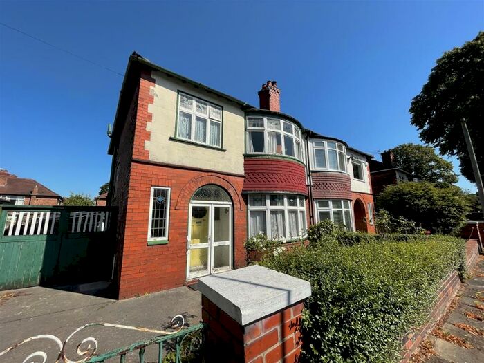 3 Bedroom House To Rent In Ruskin Road, Manchester, M16
