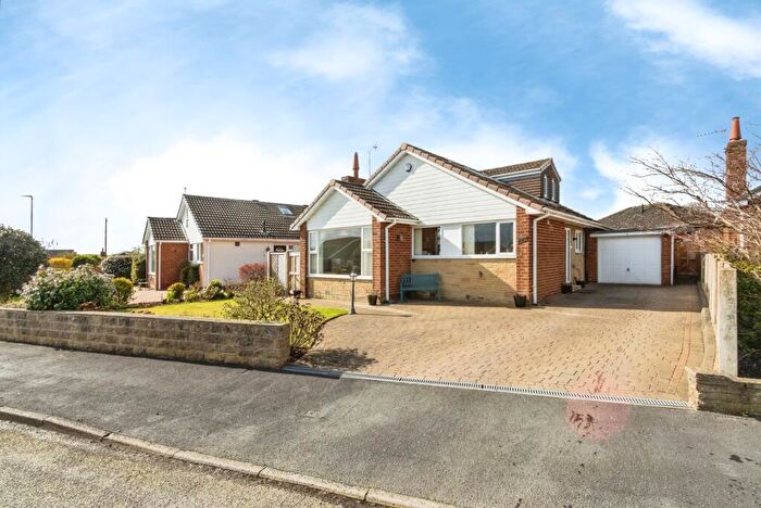 4 Bedroom Bungalow For Sale In Richmondfield Way, Barwick In Elmet, Leeds, West Yorkshire, LS15
