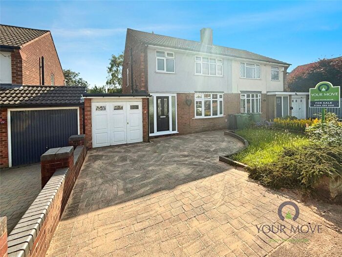 3 Bedroom Semi-Detached House For Sale In Ferndown Avenue, Sedgley, West Midlands, DY3