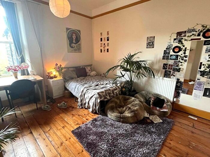 6 Bedroom House To Rent In - Collegiate Crescent Perfect Location, Sheffield, S10