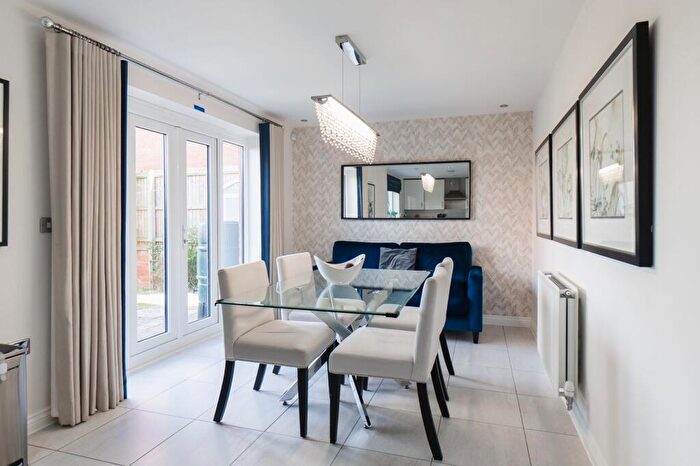5 Bedroom Detached House For Sale In Laverton Road, Hamilton, LE5