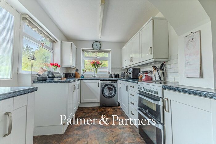 2 Bedroom Bungalow For Sale In Lockington Crescent, Stowmarket, Suffolk, IP14