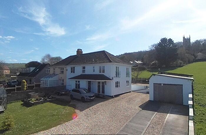 4 Bedroom Semi-Detached House For Sale In Parsons Way, Winscombe, North Somerset., BS25