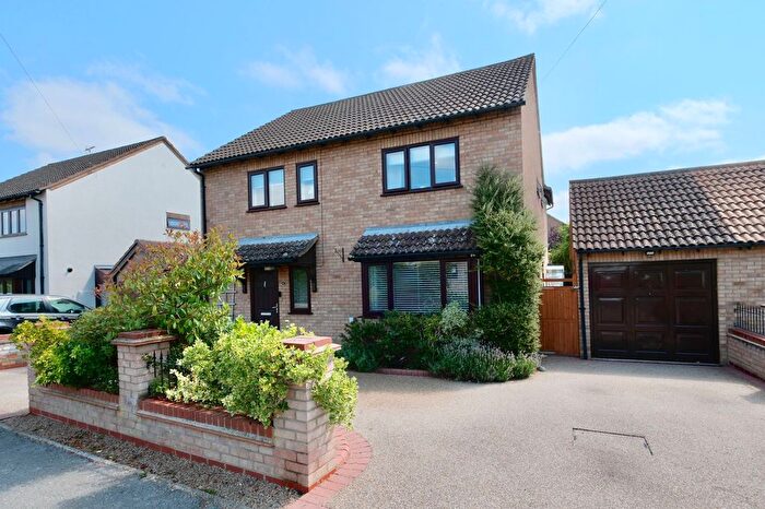 4 Bedroom Detached House For Sale In Silver Street, Godmanchester, Huntingdon, PE29