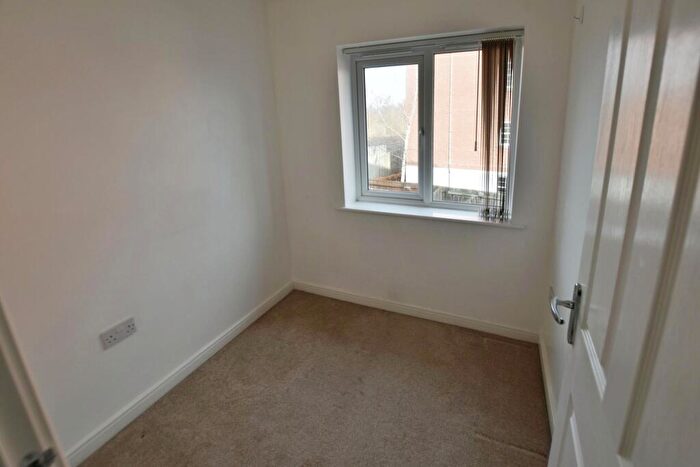 3 Bedroom Terraced House For Sale In Llys Nantgarw, Wrexham, LL13