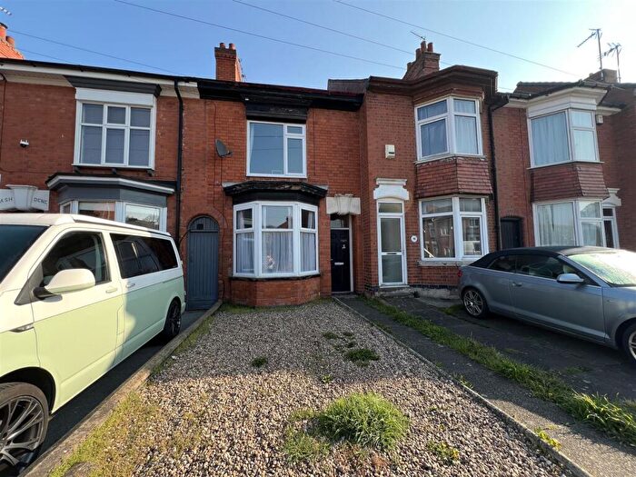 2 Bedroom Flat For Sale In Wigston Lane, Aylestone, Leicester, LE2