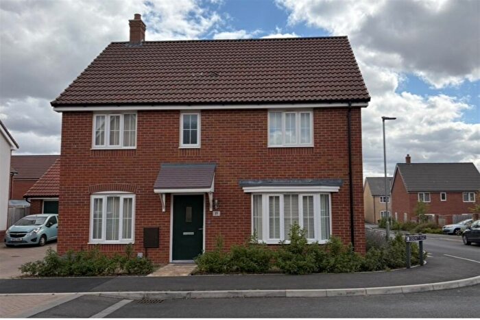 4 Bedroom House To Rent In Icarus Rise, Norwich, NR5