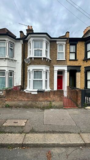 5 Bedroom House To Rent In St. Mary's Road, London, E10