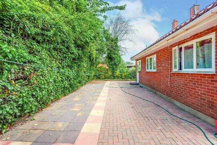 1 Bedroom Property To Rent In Honister Gardens, Stanmore, HA7