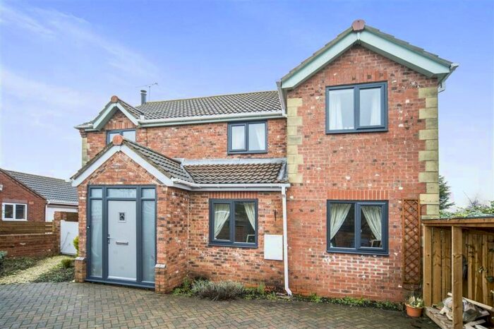 4 Bedroom Detached House To Rent In Rochester House, Bawtry Road, Mission, DN10