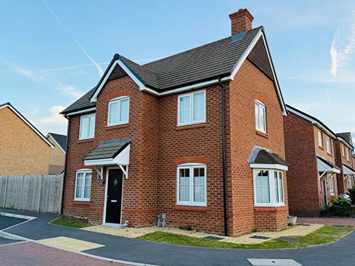 3 Bedroom Detached House For Sale In Skylark Way, Cholsey, OX10