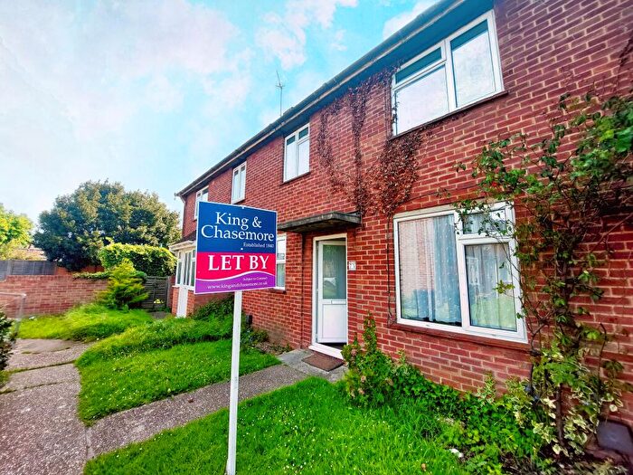 3 Bedroom House To Rent In Chichester, PO19