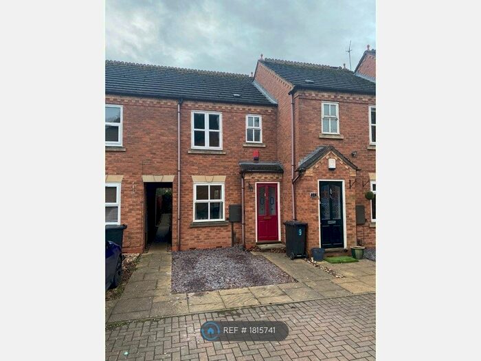 2 Bedroom Terraced House To Rent In Larksfield Mews, West Midlands, DY5