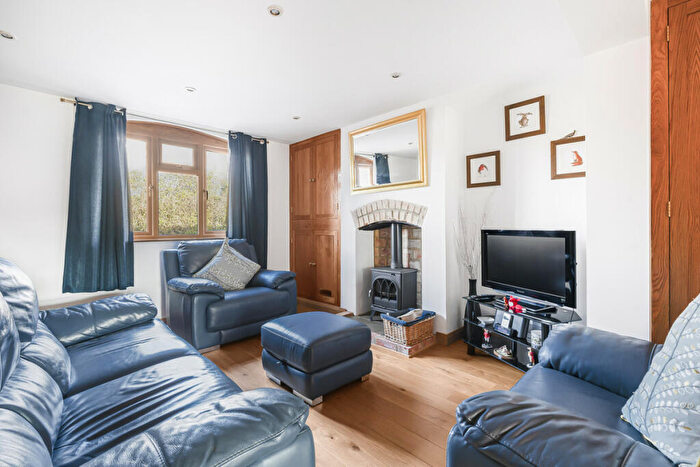 2 Bedroom Terraced House For Sale In Lawn Hill, Edgecott, HP18