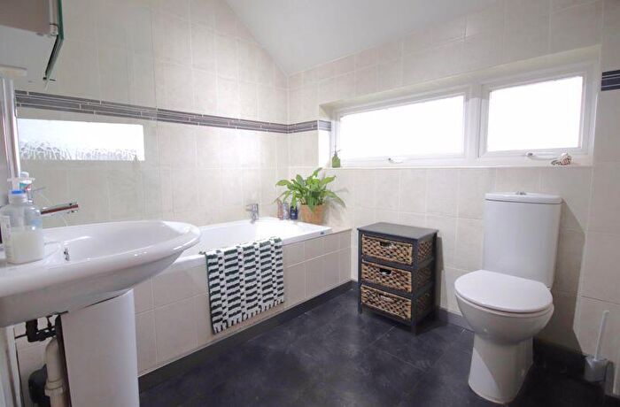 4 Bedroom Detached House For Sale In Great Mongeham, CT14